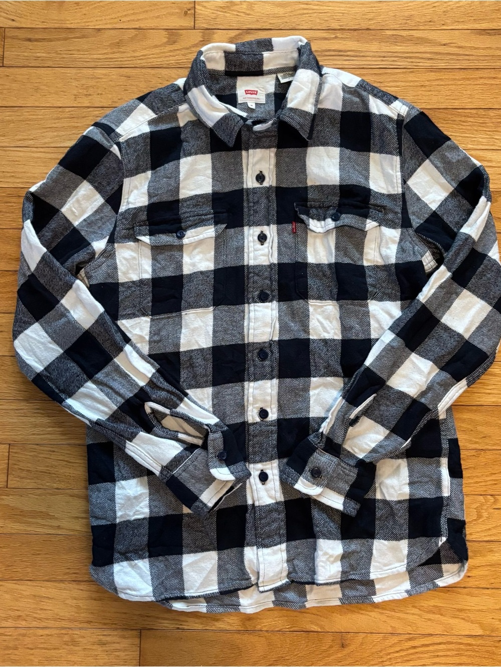 Levi's Men's Black & White Buffalo Plaid Button-Up Shirt